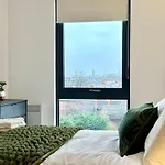 56 Citygate Apartment